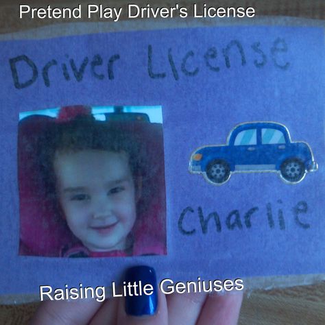 Raising Little Geniuses Pretend Play Driver's License. Make this pretend license for dramatic play during a Transportation themed preschool week Vehicle Theme Preschool Activities, Transportation Theme For Infants, Road Theme Preschool, License Plate Crafts Preschool, Transportation Curriculum Preschool, Car Dramatic Play, Pre K Transportation, Preschool Car Activities, Transportation Theme Kindergarten