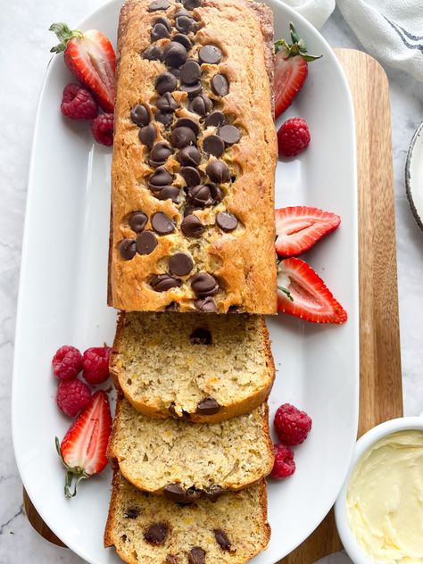 Chocolate Chip Plantain Bread - New Plantain Bread Recipes, Plantain Flour Bread, Plantain Chips Aesthetic, Plantain Chips And Dip, Plantain Bread, Baked Plantain Chips, Mashed Plantains, Bread Jam, Ripe Plantain