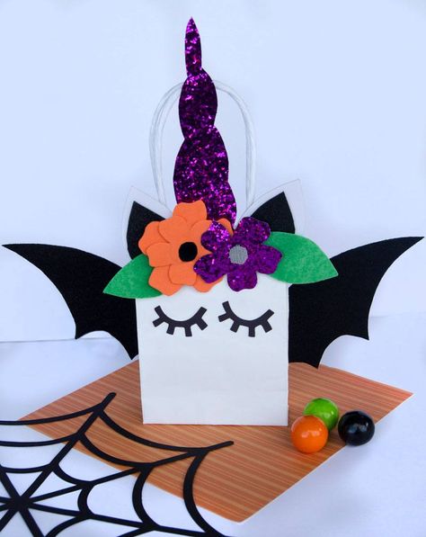 Halloween Unicorn SVG File Aesthetic Craft Ideas, Aesthetic Craft, Halloween Favor Bag, Halloween Unicorn, Halloween School Treats, Unicorn Halloween, Craft Ideas For Kids, Halloween Favors, Easy Halloween Crafts