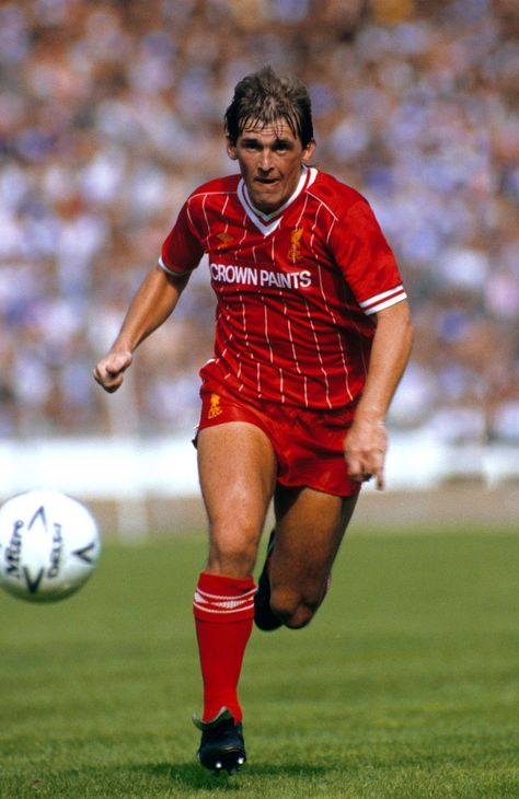 Crown Paint, Kenny Dalglish, Crown Paints, Football Legends, Liverpool Fc, Beautiful Landscapes, Liverpool, Sports Jersey, Soccer