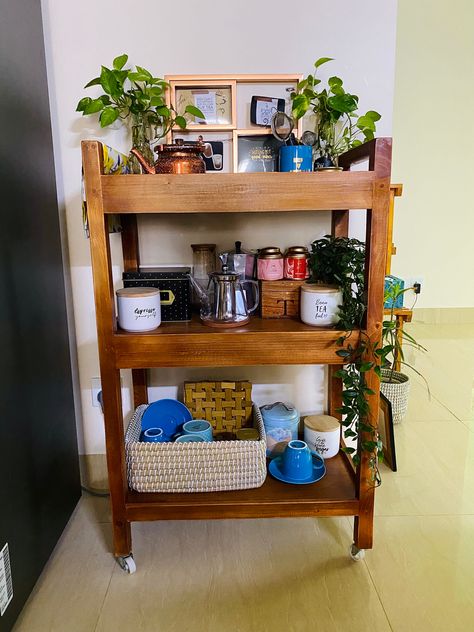 Coffee Dorm Station, Dorm Room Tea Station, Dorm Tea Station, Tea Nook In Bedroom, College Kitchen Aesthetic, Tea Station Bedroom, Tea Station In Bedroom, Aesthetic Coffee Cart, Cluttercore Kitchen