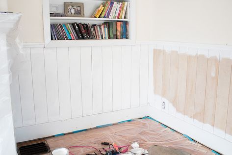 Love shiplap? Check out this DIY Vertical Shiplap Wainscoting, a timeless way to add shiplap to a room! #HomeImprovement #DIYShiplap Vertical Shiplap Chair Rail, Vertical Shiplap Wainscoting, Shiplap Half Wall, Diy Vertical Shiplap, Shiplap Wainscoting, Rental Remodel, Shiplap Nursery, Vertical Shiplap, Beadboard Bathroom