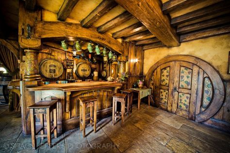 Green Dragon Inn, Pub Interior, Pub Sheds, Movie Set, Cob House, Hobbit House, Earth Homes, Green Dragon, Movie Sets