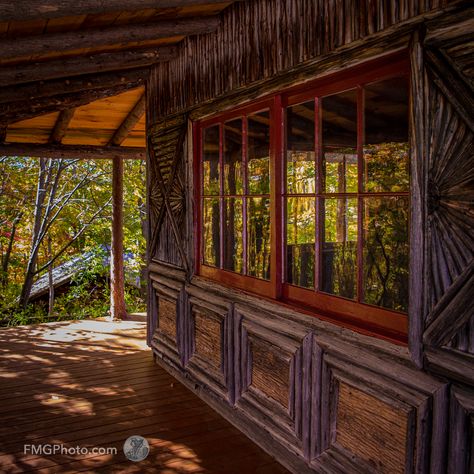 Adirondack Architecture refers to the rugged architectural style generally associated with the Great Camps within the Adirondack Mountains area in New York. The builders of these camps used native building materials and sited their buildings within an irregular wooded landscape. Adirondack Experience (formerly Adirondack Museum), located in Blue Mountain Lake, New York. It is a museum dedicated to preserving the history of the Adirondacks. Rustic Cabin In The Woods, Cabin Porches, Bay Window Living Room, Wooded Landscape, Craftsman Trim, Adirondack Style, Garage Addition, The Adirondacks, Vintage Cabin