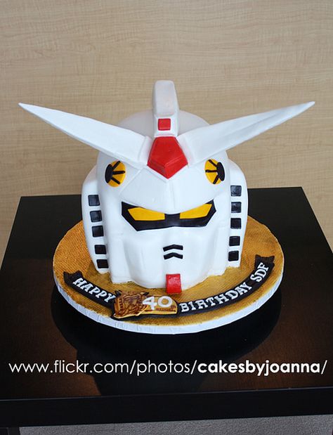 Gundam cake by TheCakingGirl, via Flickr Gundam Birthday Cake, Gundam Cake Design, Gundam Cake, Creative Sweets, G Gundam, Anime Birthday, Anime Cake, Mini Project, Kids Cakes