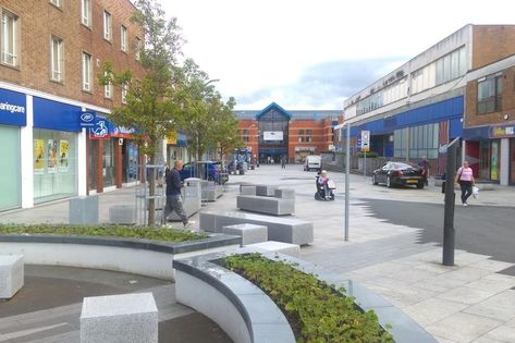 Port Arcades shopping centre in Ellesmere Port to go under the hammer - Cheshire Live Ellesmere Port, Chester Uk, Reality Of Life, Planning Permission, Shopping Centre, Shopping Center, Chester, The Row, Street View