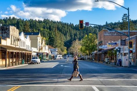 The Top 16 Things To Do In Calistoga California (2024) — Salt & Wind Travel Calistoga California, Small Town America, Eureka Springs, Like Art, Fountain Of Youth, California Dreaming, St Augustine, The Trip, Lonely Planet