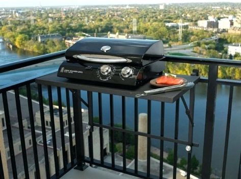 22 Best 22 BBQ Grill for Apartment Balcony - Balcony Decoration Ideas in Every Unique Detail Rail Shelf, Small Grill, Outdoor Bbq Grill, Barbecue Design, Balcony Decoration, Balcony Grill, Small Patio Garden, Apartment Balcony, Apartment Balcony Decorating