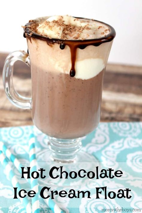 Slow Cooker Hot Chocolate Recipe, Ice Cream Float Recipes, Slow Cooker Drinks, Slow Cooker Hot Chocolate, Hot Chocolate Ice Cream, Ice Cream Float, Float Recipes, Crockpot Hot Chocolate, Ice Cream Drinks