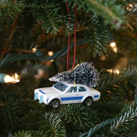 christmas-ornaments-to-make-with-kids-car-and-tree Christmas Tree On Car, Hot Wheels Christmas Tree, Christmas Classroom Treats, Pink And Black Christmas Tree, Pink And Black Christmas, Christmas Ornament Ideas, Black Christmas Tree, Fun Christmas Crafts, Ornaments To Make