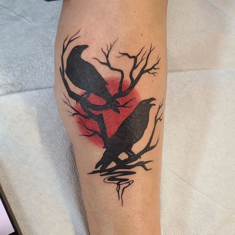 Nevermore Tattoo Raven, Gothic Crow Tattoo, Raven And Moon Tattoo, Crow Outline Tattoo, Gothic Nature Tattoo, Goth Tattoo Ideas Men, Raven Moon Tattoo, Viking Raven Tattoo Ideas, Blood Moon Tattoo