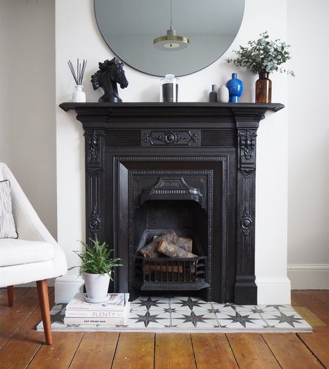 Black Fireplace, Victorian Bedroom, Victorian Fireplace, Bedroom Fireplace, Fireplace Hearth, Home Fireplace, Fireplace Makeover, Fireplace Tile, Fireplace Design