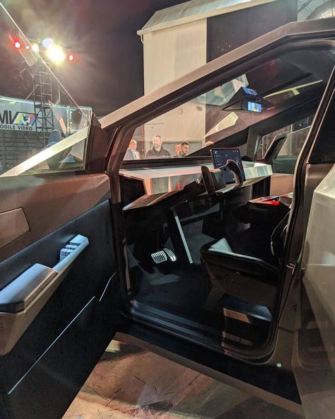 Model X Tesla, Model Y Tesla, Model 3 Tesla, 4 Door Sports Cars, Tesla Cybertruck, Tesla Owner, Battery Powered Light, Tesla Roadster, Tesla Motors