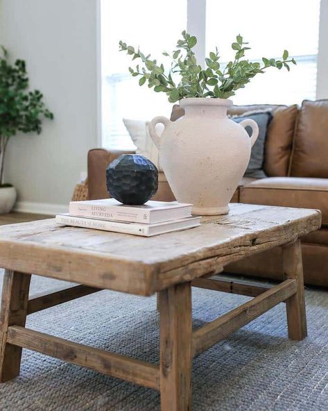 26 Rustic Coffee Tables and How to Choose the Perfect One for Your Living Space - Farmhousehub Natural Wood Coffee Table, Wood Coffee Table Rustic, Rustic Coffee Table, Reclaimed Wood Coffee Table, Ideas Hogar, Unique Coffee Table, Coffee Table Rectangle, Coffee Table Farmhouse, Coffee Table Styling