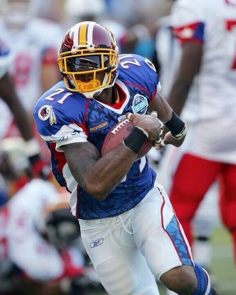 Sean Taylor at the Pro Bowl. Sean Taylor Wallpaper, Pro Bowl Nfl, Sean Taylor, Bad Elf, Arena Football, Nfl Photos, Nfc East, Eagles Nfl, Football Images