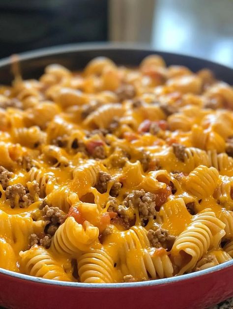 Cheesy Taco Cream Cheese Pasta – Then and Now Recipes Broccoli Lasagna Recipe, Best Chicken Wing Recipe, Cream Cheese Pasta, Creamy Pasta Dishes, Taco Pasta, Cilantro Lime Dressing, Healthy Cookie Recipes, Cheese Pasta, Creamy Pasta