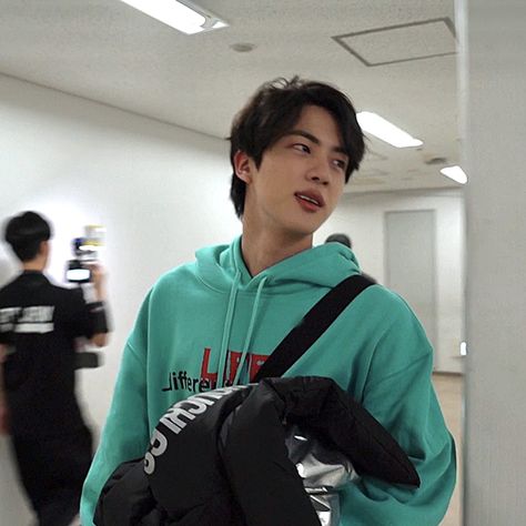 Kim Seok Jin Boyfriend Material, Jin Pfp Aesthetic, Jin Bts Boyfriend Material, Kim Seokjin Boyfriend Material, Jin Boyfriend Material, Jin Boyfriend, Jin Wwh, Worldwide Handsome, Bts Jin