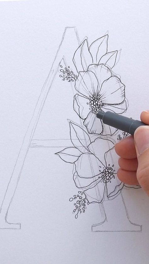 Micron Pen Art, Floral Lettering, Lettering Drawing, Draw Hands, Micron Pen, Drawing Step By Step, Flower Drawing Tutorials, Drawing Flowers, Hand Lettering Art