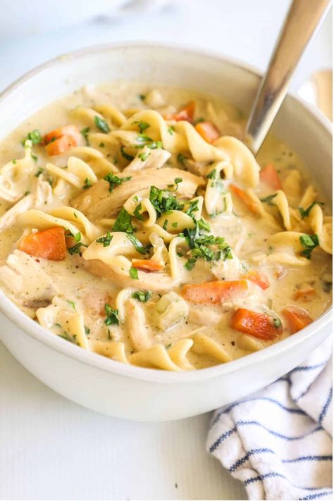 With 40  easy, kid-friendly, chicken recipes that only require a stove top and one pan, these recipes are the answer to a simple and satisfying weeknight meal. No oven needed! Creamy Chicken Noodle, Stove Top Chicken, Creamy Chicken Noodle Soup, Top Chicken Recipes, Chicken Noodle Soup, Egg Noodles, One Pan, Chicken Noodle, Boneless Skinless Chicken Breast