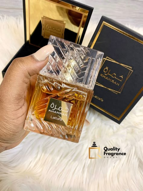 Boozy, warm, woody vanilla #lattafakhamrah #khamrah #georgettesfragranceworld Decant Perfume, Perfume Business, Parfum Collection, Arabic Perfume, Perfume Notes, Fragrance Lab, Perfume Aesthetic, Musk Perfume, Expensive Perfume