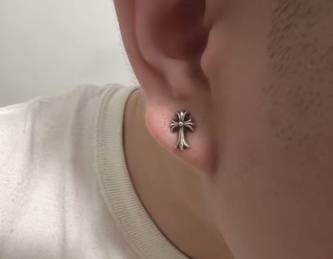 Chrome Hearts Earring Men, Mens Stud Earrings, Chrome Hearts Earring, Men's Piercings, Grunge Earrings, Earrings Aesthetic, Jewelry Accessories Ideas, Dope Jewelry, Funky Jewelry