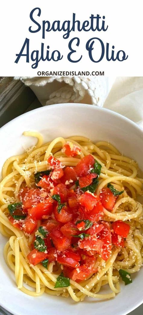 y spaghetti made with an garlic olive oil sauce and fresh tomatoes. A great pasta dish that is also know as Spaghetti Aglio E Olio, Pasta With Oil Sauce, Oil And Garlic Pasta Recipe, Tomato And Olive Oil Pasta, Tomato Garlic Olive Oil Sauce, Pasta With Oil And Garlic Aglio Olio, Pasta With Olive Oil And Tomatoes, Olive Oil Tomato Pasta, Easy Olive Oil Pasta Sauce, Pasta With Oil And Garlic Sauce