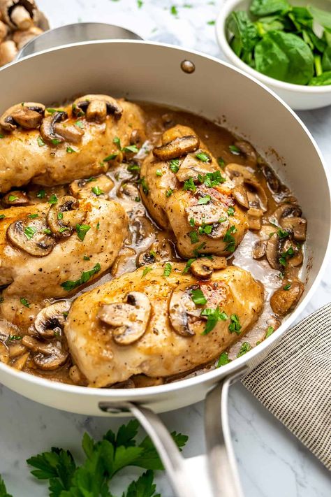 Easy Chicken Marsala, Easy Chicken Masala, Chicken Breast With Mushrooms, Easy Chicken Masala Recipe, Chicken Marsala Recipe, Chicken Marsala Without Cream, Chicken Marsala Without Wine, Low Calorie Chicken Marsala, Chicken Marsala No Mushrooms