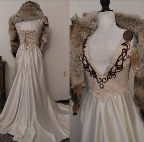 Viking Wedding Dress, Elegant Evening Dress, Viking Dress, Fair Outfits, Viking Wedding, Viking Women, Star Wars Outfits, Fantasy Dresses, Medieval Dress