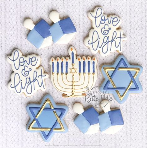 Brit Milah Ideas, Hanukah Cookies Decorated, Hanukkah Cookies Decorated, Biblical Decor, Hanukkah Royal Icing Cookies, Hanukkah Sugar Cookies, Chanukah Cookies, Hanukkah Party Food, Hanukkah 2023