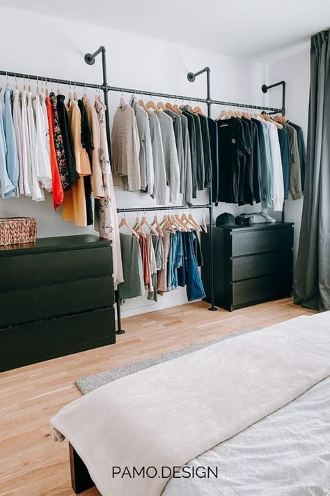 Spare Room Walk In Closet, Closet Industrial, Bed In Closet Aesthetic, Bed In Closet Ideas, Closet Aesthetic, Closet Design Layout, Closet Renovation, Open Closet, Wardrobe Room