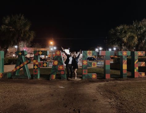 YLafayette sign at Parc Sans Souci | Lafayette, Louisiana ✨ #lafayette #louisiana #downtown #nightlife #travel #poses #pictures #photoshoot #datenight #couple #aesthetic Downtown Lafayette Louisiana, Lafayette Louisiana Aesthetic, Travel Poses, Poses Pictures, Lafayette Louisiana, Nightlife Travel, Sans Souci, Couple Aesthetic, Picture Photo