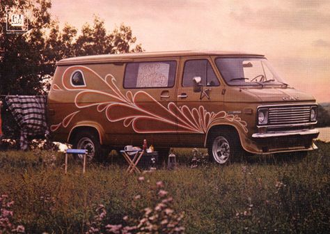 1970s | 1970s-custom-van-gmc | Flickr - Photo Sharing! Van Remodel, 70s Van, Gmc Vandura, Boogie Van, Hippie Vans, Vans Painted, Chevy Vans, Vans Aesthetic, Old Van