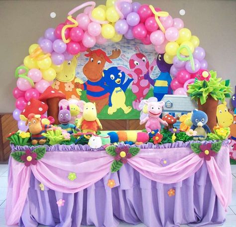 Backyardigans Birthday Party Ideas | Photo 3 of 12 Backyardigans Birthday Party, 1st Birthday Party Themes, Baby Shower Inspiration, Balloon Centerpieces, 14th Birthday, Baby 1st Birthday, Happy 1st Birthdays, 2nd Birthday Parties, Birthday Party Ideas