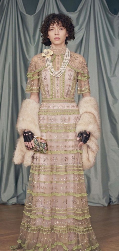 Valentino 2025, Valentino Resort, Musical Chairs, Alessandro Michele, Resort Collection, Red Valentino, Style Board, Valentino Garavani, Pretty Dresses