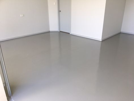 Light Grey Epoxy Garage Floor, Grey Epoxy Garage Floor, Epoxy Floor Basement, Painting Basement Floors, Epoxy Garage Floor, House Moodboard, Concrete Floor Coatings, Lanterns Wedding, Garage Boden