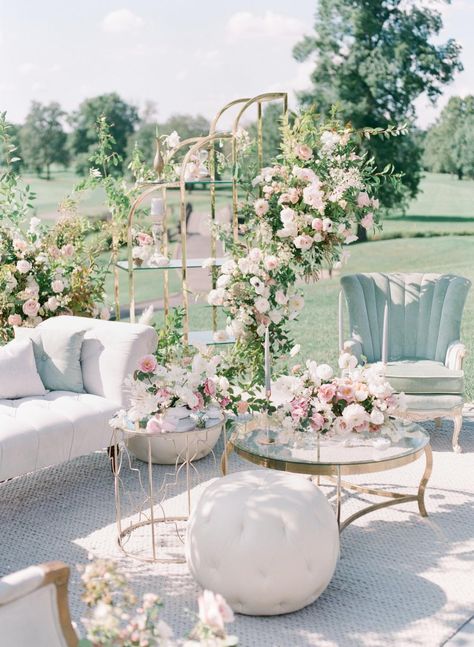 Wedding Lounge Seating, Wedding Lounge Furniture, French Bridal Showers, Wedding Cocktail Tables, Chinoiserie Interior, Cocktail Hour Wedding, Wedding Lounge, European Garden, Wedding Themes Fall