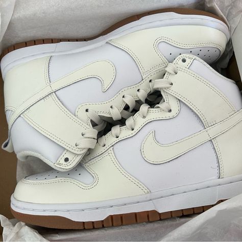 Brand New. In Original Box. Only Worn To Try On In Store. White/Sail With Gum Bottoms. Nike Shoes Woman, Nike Roche, Air Max 270 Women, White And Gold Sneakers, Clothing Basics, White Athletic Shoes, Womens Training Shoes, Nike Dunk High, Dunk High