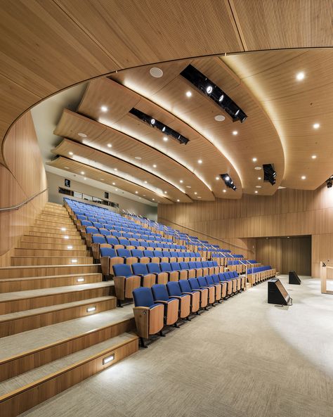 Auditorium Architecture, Church Design Architecture, Church Building Design, Auditorium Design, Theater Architecture, Multipurpose Hall, Cinema Design, Church Interior Design, Theatre Interior