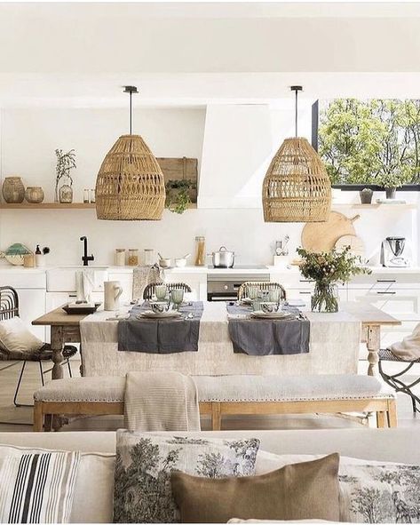 Medditeranean Style Home, Swedish Country Style, Norwegian Summer, Scandinavian Farmhouse Style, Spanish Interior, Country Cottage Interiors, European Farmhouse, Ibiza Style, Hygge Home