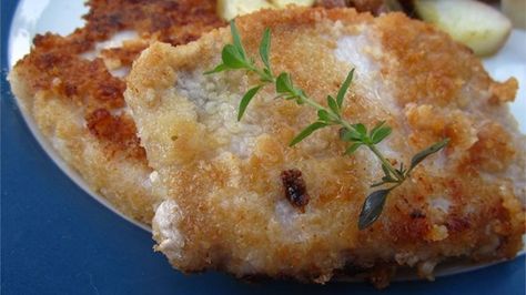 Mom's Best Pork Chops Best Pork Chops, Best Pork Chop Recipe, Breaded Pork Chops, Pork Ham, Grilled Pork Chops, Baked Pork, Baked Pork Chops, Chops Recipe, Crusted Chicken