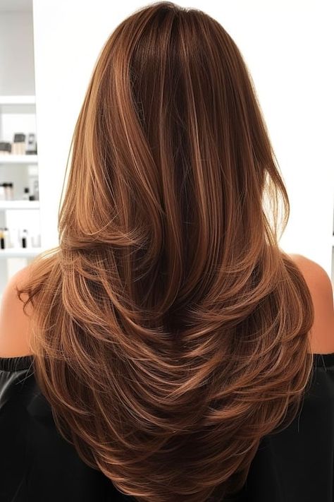 Feathered angled layers on long brown hair, back view. Long Hair Volume Haircut, Layered Volume Haircut, Layered Haircuts Straight Hair, Growing Long Hair, Haircuts For Long Hair Straight, Volume Haircut, Shag Layered Hairstyles, Layered Haircuts For Long Hair, Warm Brown Hair