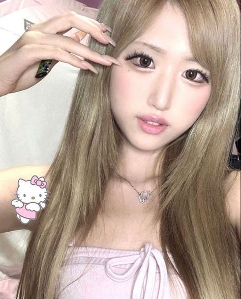 Gyaru Icon, Makeup Looks Winter, Gyaru Hair, Gyaru Style, Gyaru Makeup, Inspo Makeup, Soft Makeup Looks, Doll Eye Makeup, 일본 패션