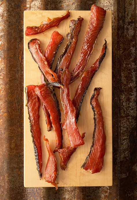 Smoked Salmon Candy Recipe, Salmon Jerky Recipe, Jerky Seasoning Recipe, Candied Salmon Recipe, Salmon Candy, Jerkey Recipes, Salmon Jerky, Fish Jerky, Jerky Recipe