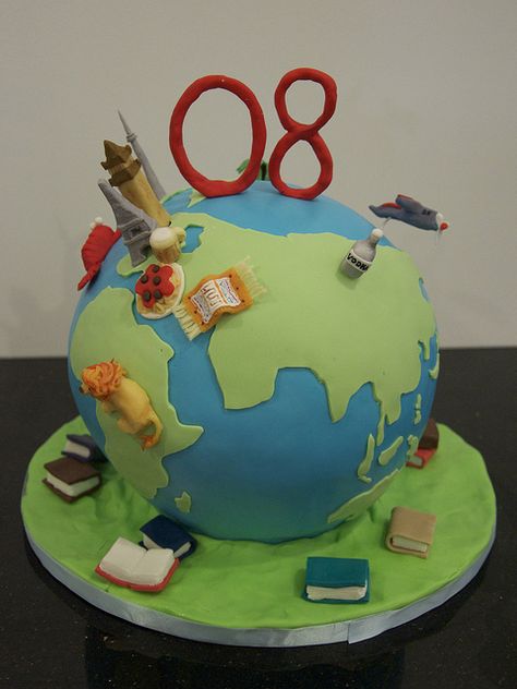 Sam's birthday cake - 21 on top, with the different places we had visited with flags or other important landmarks Travel Birthday Cake, Travel Wedding Cake, Cake Travel, Baking Birthday Cake, Usa Cake, Globe Cake, Earth Cake, Travel Cake, Birthday Cake With Photo