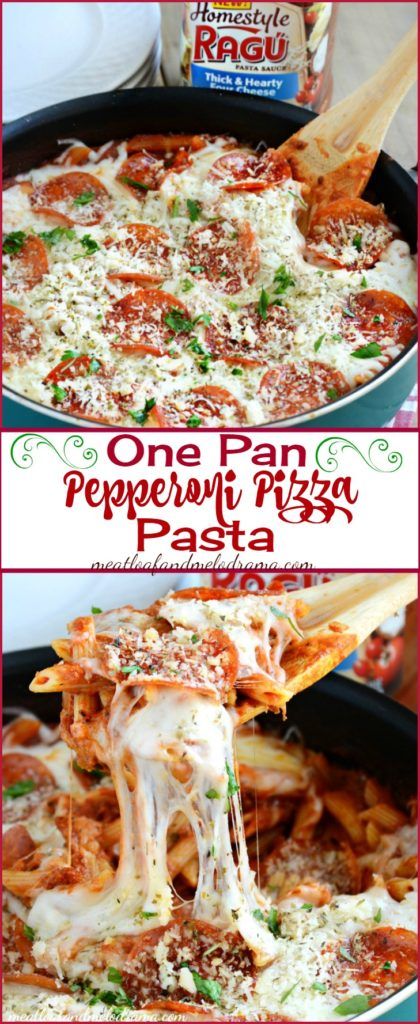 One Pan Pepperoni Pizza Pasta Skillet -- an easy one dish dinner made with Ragu Homestyle Pasta Sauce that takes less than 30 minutes to make! AD #SimmeredinTradition Homemade Hashbrown Recipes, Stovetop Meals, Pepperoni Pizza Pasta, Starchy Sides, Pasta Casseroles, Pasta Skillet, Chunky Chef, Skillet Pasta, Super Easy Dinner