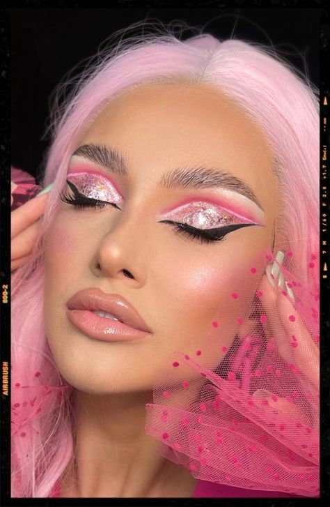 Image edited by AirBrush App. Filter: Color - ULT-3. Christmas & Holidays Makeup Ideas : Pink Shimmery + Nude Lips. #makeup #makeuplooks #fashion #nudelips #graphicliner #beauty #photoeditor #filter #airbrushapp #retouch #airbrushfilter Pink Holiday Makeup, Pink Christmas Makeup, Pinkmas Party, Full Glam Makeup Pink Glitter, Dramatic Pink Eye Makeup, Easy Drag Queen Makeup, Makeup Ideas Pink, Pink Showgirl, Holiday Makeup Christmas