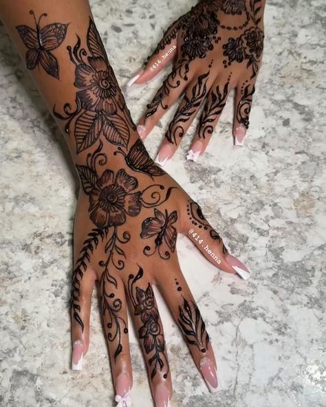 birthday henna 🦋🌸🎈 . . . . . . . #henna #birthday #butterfly #nails #414 #mke #redhenna Henna Designs For Birthday, Birthday Henna Design, Henna Butterfly Design, Henna On Stomach, Henna Designs Butterfly, Henna Skull, Butterfly Henna Designs, Animal Henna Designs, Birthday Henna