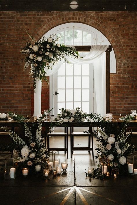 Wedding Decor Brick Wall, White Brick Wedding Backdrop, Brick Wall Wedding Backdrop, Brick Wedding Venue Decor, Brick Wall Wedding, Brick Wedding Venue, Copper Wedding Theme, Brick Wedding, Farm Table Decor