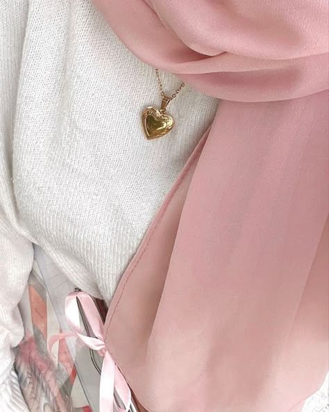 Coquette Hijab, Chiffon Hijab, Pink Chiffon, White Sweater, A Woman, Chiffon, Pink, White