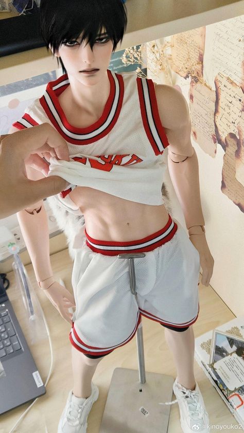 Pose Guy Reference, Holding Bear Pose, Muscular Reference Pose, Hot Male Poses Drawing Reference, Bjd Doll Body Reference, Ball Jointed Doll Reference Poses, Irl References Pose, Bjd Dolls Male Cute, Man Abs Drawing